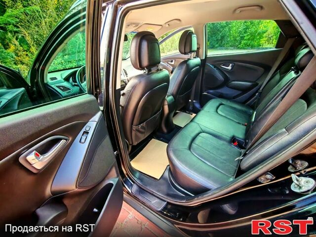 Хендай их35 2014 в Бердичеве на Automoto.ua Черный Хендай их35, объемом двигателя 2 л и пробегом 203 тыс. км за 13850 $, фото 7 на Automoto.ua