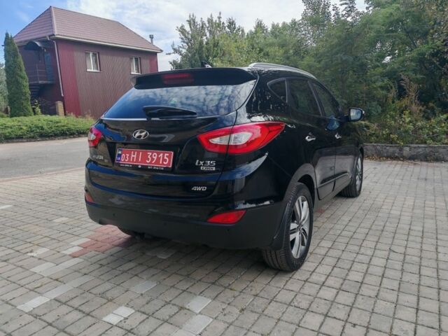 Черный Хендай их35, объемом двигателя 2 л и пробегом 203 тыс. км за 13900 $, фото 3 на Automoto.ua