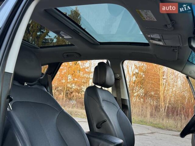 Черный Хендай их35, объемом двигателя 2 л и пробегом 182 тыс. км за 14650 $, фото 38 на Automoto.ua