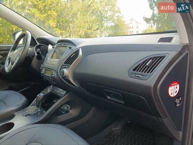 Хендай их35 2014 в Луцке на Automoto.ua Черный Хендай их35, объемом двигателя 2 л и пробегом 208 тыс. км за 15350 $, фото 70 на Automoto.ua