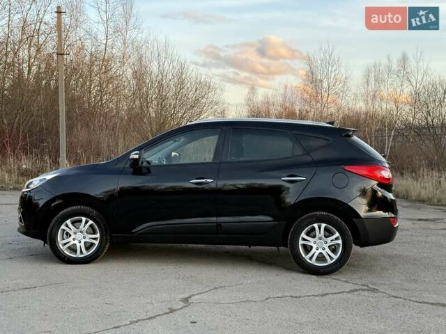 Черный Хендай их35, объемом двигателя 2 л и пробегом 182 тыс. км за 14650 $, фото 19 на Automoto.ua