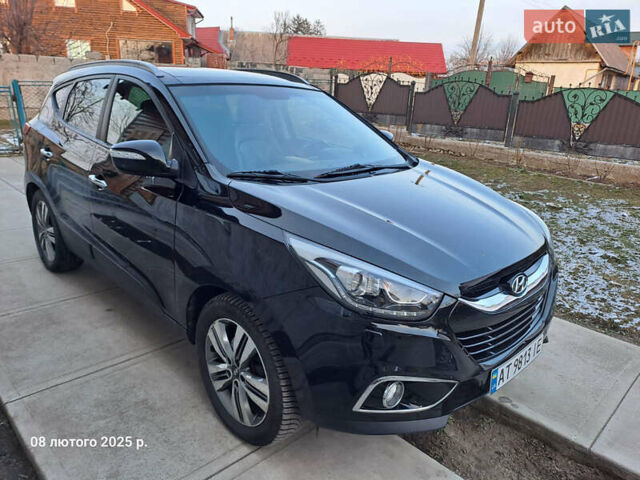 Черный Хендай их35, объемом двигателя 2 л и пробегом 173 тыс. км за 16500 $, фото 2 на Automoto.ua