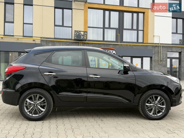 Чорний Хендай іх35, об'ємом двигуна 2 л та пробігом 240 тис. км за 15499 $, фото 6 на Automoto.ua