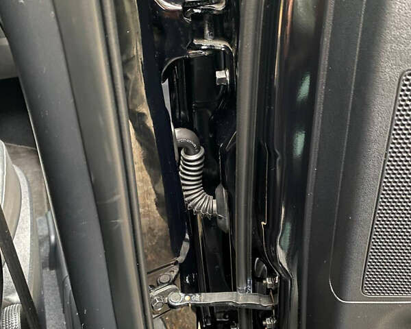 Чорний Хендай іх35, об'ємом двигуна 2 л та пробігом 160 тис. км за 15599 $, фото 92 на Automoto.ua