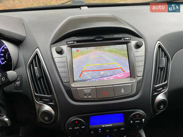 Чорний Хендай іх35, об'ємом двигуна 2 л та пробігом 160 тис. км за 15599 $, фото 69 на Automoto.ua