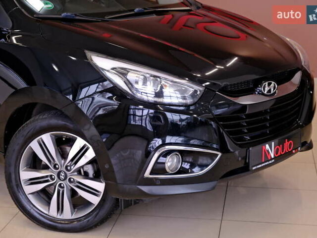 Черный Хендай их35, объемом двигателя 2 л и пробегом 182 тыс. км за 15500 $, фото 6 на Automoto.ua