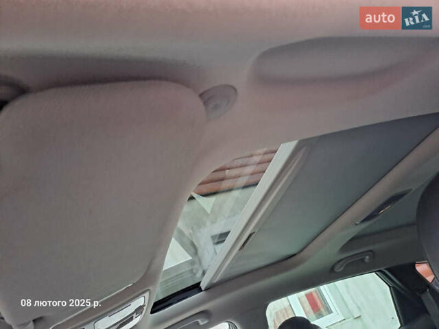 Черный Хендай их35, объемом двигателя 2 л и пробегом 173 тыс. км за 16500 $, фото 20 на Automoto.ua