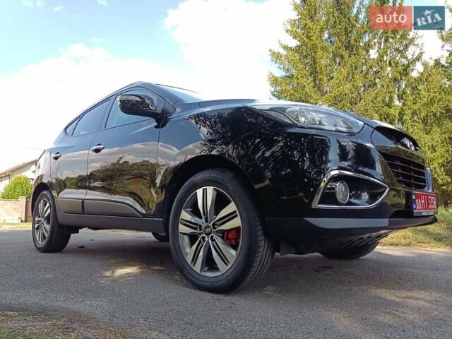 Черный Хендай их35, объемом двигателя 2 л и пробегом 207 тыс. км за 15750 $, фото 14 на Automoto.ua