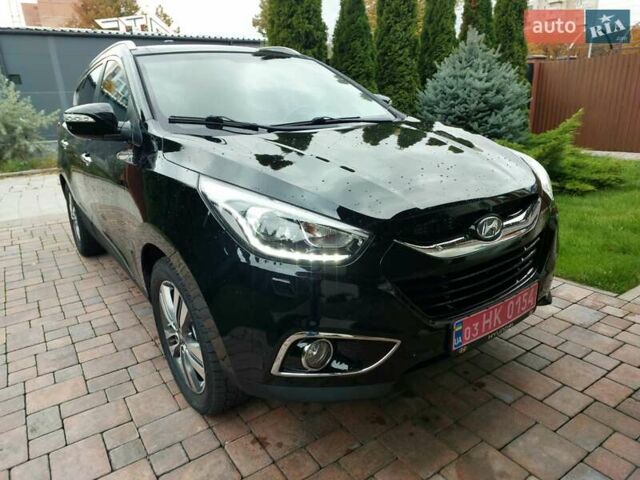 Черный Хендай их35, объемом двигателя 2 л и пробегом 152 тыс. км за 14950 $, фото 16 на Automoto.ua