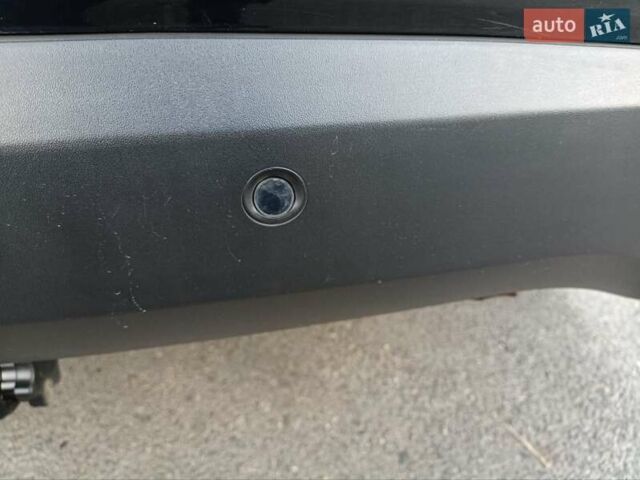 Черный Хендай их35, объемом двигателя 2 л и пробегом 207 тыс. км за 15750 $, фото 31 на Automoto.ua