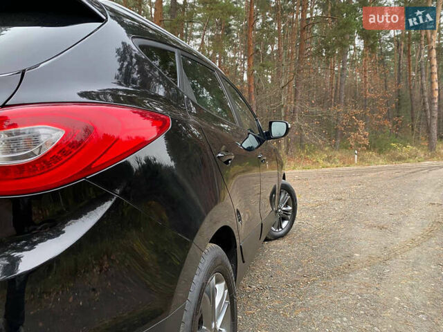 Чорний Хендай іх35, об'ємом двигуна 2 л та пробігом 160 тис. км за 15599 $, фото 37 на Automoto.ua