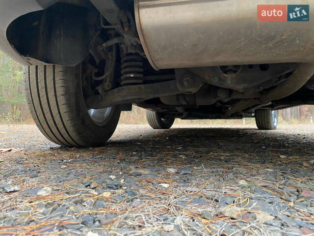 Чорний Хендай іх35, об'ємом двигуна 2 л та пробігом 160 тис. км за 15599 $, фото 111 на Automoto.ua