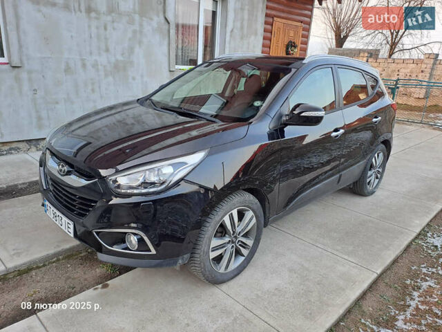 Черный Хендай их35, объемом двигателя 2 л и пробегом 173 тыс. км за 16500 $, фото 1 на Automoto.ua