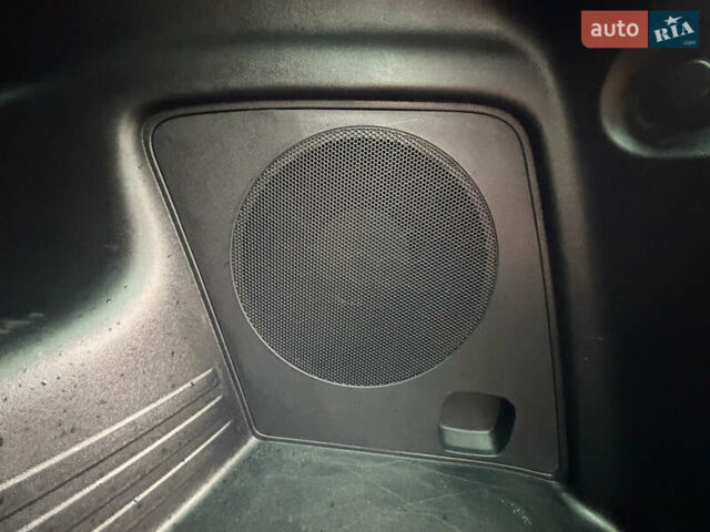 Чорний Хендай іх35, об'ємом двигуна 2 л та пробігом 240 тис. км за 15499 $, фото 35 на Automoto.ua