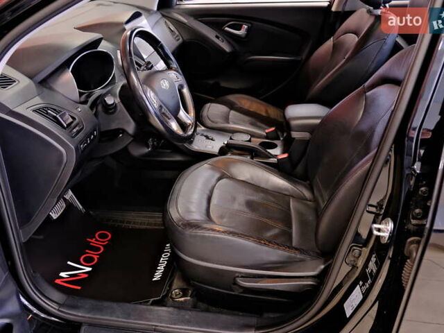 Черный Хендай их35, объемом двигателя 2 л и пробегом 182 тыс. км за 15500 $, фото 16 на Automoto.ua