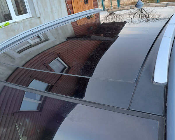 Черный Хендай их35, объемом двигателя 2 л и пробегом 173 тыс. км за 16500 $, фото 19 на Automoto.ua