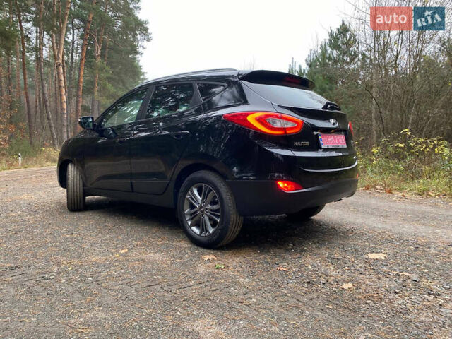 Чорний Хендай іх35, об'ємом двигуна 2 л та пробігом 160 тис. км за 15599 $, фото 9 на Automoto.ua