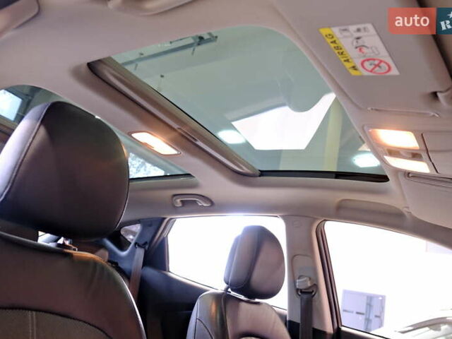 Черный Хендай их35, объемом двигателя 2 л и пробегом 182 тыс. км за 15500 $, фото 41 на Automoto.ua