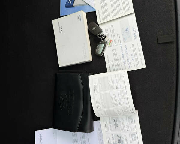 Чорний Хендай іх35, об'ємом двигуна 2 л та пробігом 240 тис. км за 15800 $, фото 51 на Automoto.ua