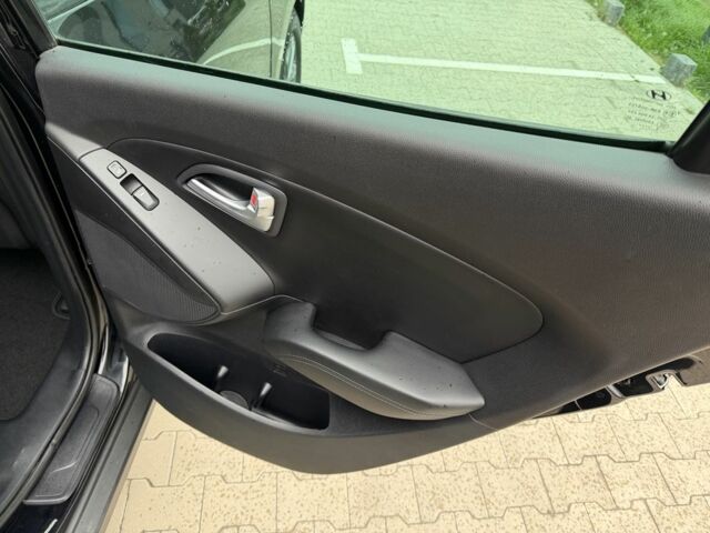 Чорний Хендай іх35, об'ємом двигуна 2 л та пробігом 240 тис. км за 14999 $, фото 19 на Automoto.ua