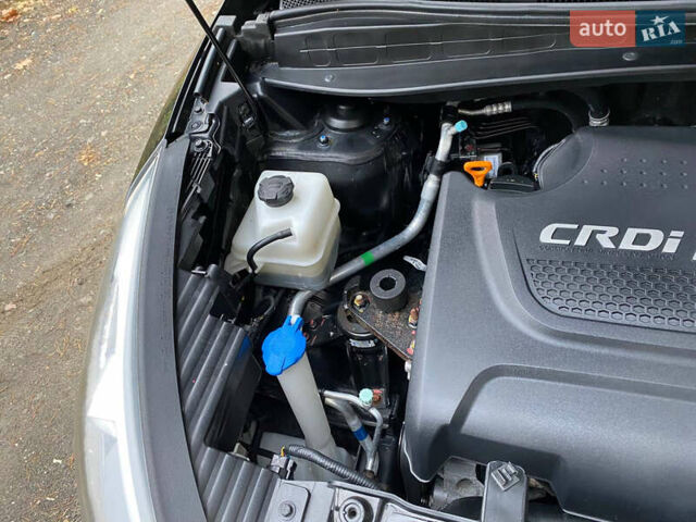 Чорний Хендай іх35, об'ємом двигуна 2 л та пробігом 160 тис. км за 15599 $, фото 130 на Automoto.ua