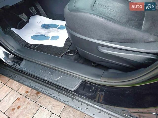 Черный Хендай их35, объемом двигателя 2 л и пробегом 152 тыс. км за 14950 $, фото 33 на Automoto.ua