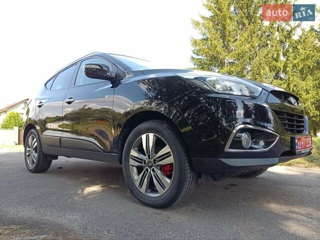 Черный Хендай их35, объемом двигателя 2 л и пробегом 207 тыс. км за 15750 $, фото 12 на Automoto.ua