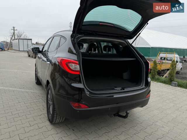 Чорний Хендай іх35, об'ємом двигуна 2 л та пробігом 240 тис. км за 15800 $, фото 19 на Automoto.ua