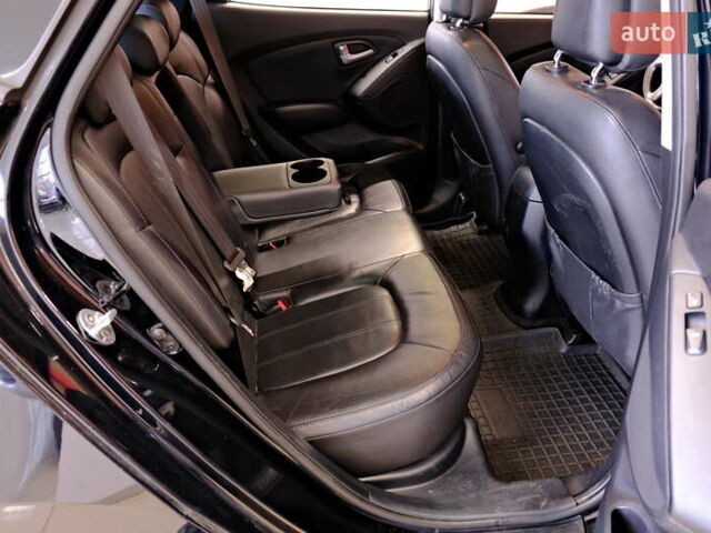 Черный Хендай их35, объемом двигателя 2 л и пробегом 182 тыс. км за 15500 $, фото 36 на Automoto.ua