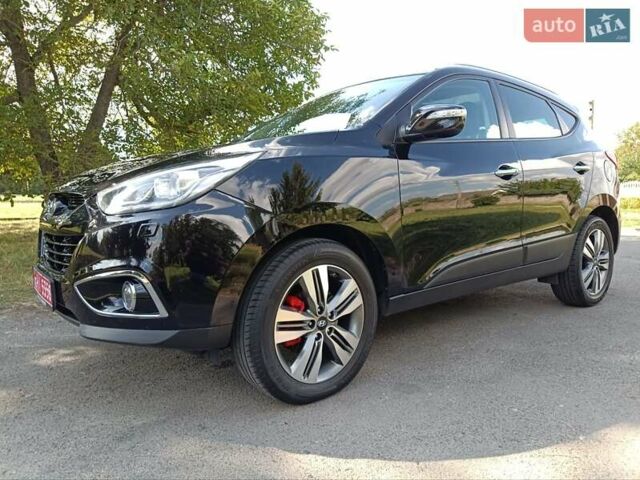 Черный Хендай их35, объемом двигателя 2 л и пробегом 207 тыс. км за 15750 $, фото 9 на Automoto.ua