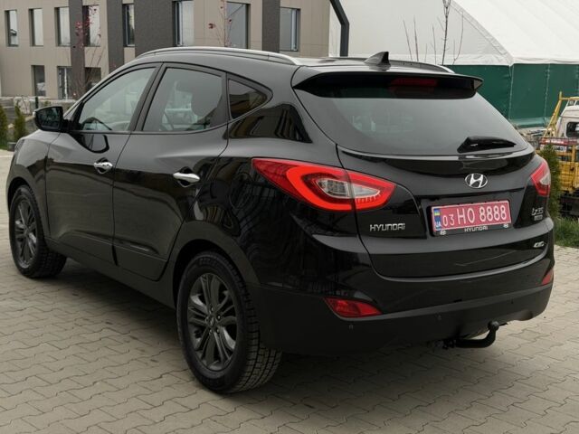 Чорний Хендай іх35, об'ємом двигуна 2 л та пробігом 240 тис. км за 14999 $, фото 2 на Automoto.ua