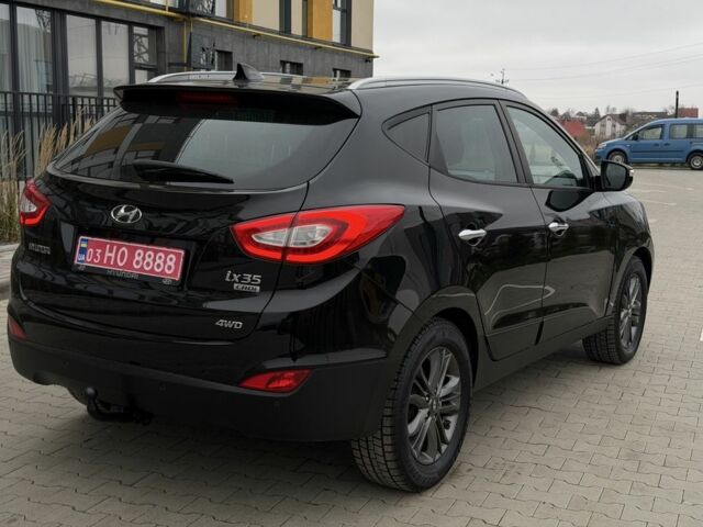 Чорний Хендай іх35, об'ємом двигуна 2 л та пробігом 240 тис. км за 14999 $, фото 3 на Automoto.ua