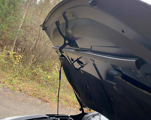 Чорний Хендай іх35, об'ємом двигуна 2 л та пробігом 160 тис. км за 15599 $, фото 120 на Automoto.ua