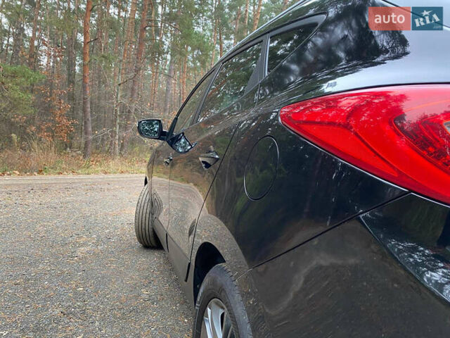 Чорний Хендай іх35, об'ємом двигуна 2 л та пробігом 160 тис. км за 15599 $, фото 34 на Automoto.ua