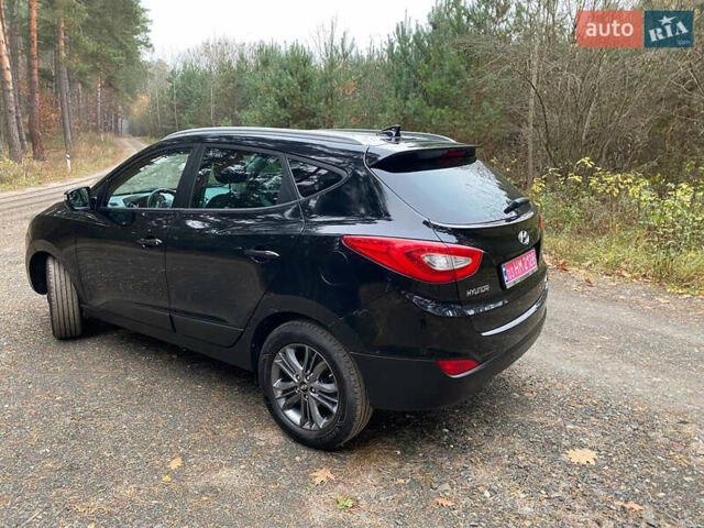 Чорний Хендай іх35, об'ємом двигуна 2 л та пробігом 160 тис. км за 15599 $, фото 24 на Automoto.ua