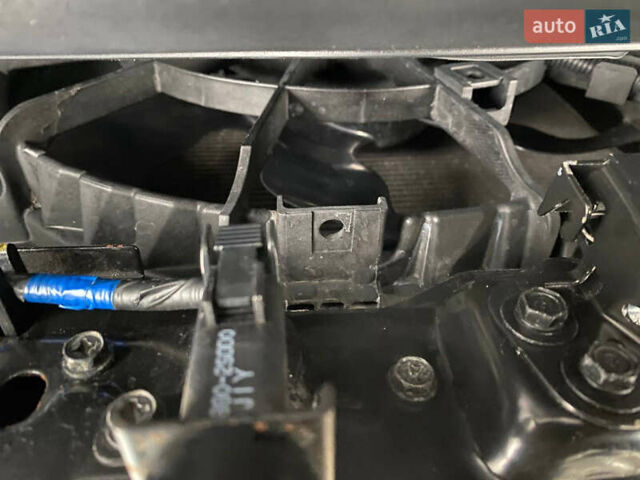 Чорний Хендай іх35, об'ємом двигуна 2 л та пробігом 160 тис. км за 15599 $, фото 127 на Automoto.ua