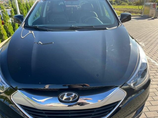 Черный Хендай их35, объемом двигателя 2 л и пробегом 140 тыс. км за 12700 $, фото 11 на Automoto.ua