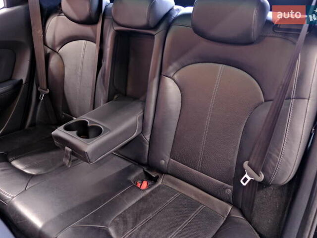 Черный Хендай их35, объемом двигателя 2 л и пробегом 182 тыс. км за 15500 $, фото 34 на Automoto.ua