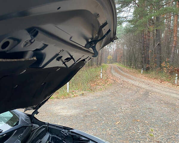 Чорний Хендай іх35, об'ємом двигуна 2 л та пробігом 160 тис. км за 15599 $, фото 123 на Automoto.ua