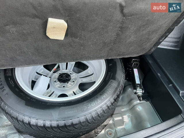 Коричневый Хендай их35, объемом двигателя 2 л и пробегом 136 тыс. км за 13999 $, фото 35 на Automoto.ua