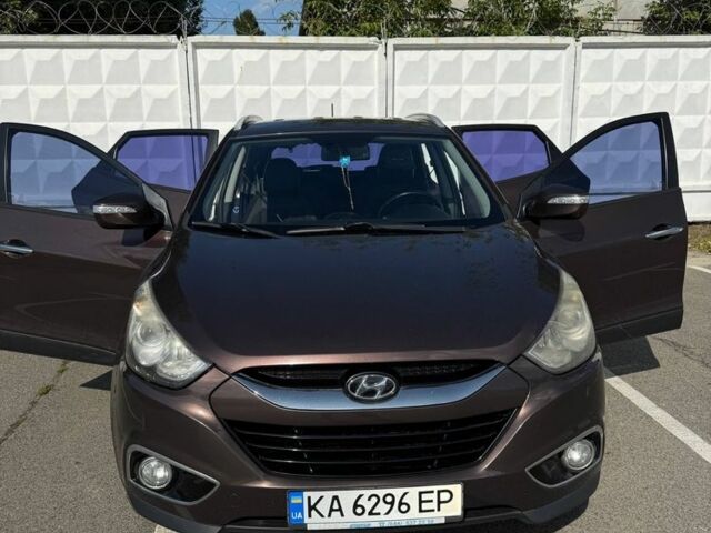 Хендай их35 2011 в Киеве на Automoto.ua Коричневый Хендай их35, объемом двигателя 2 л и пробегом 342 тыс. км за 11000 $, фото 8 на Automoto.ua