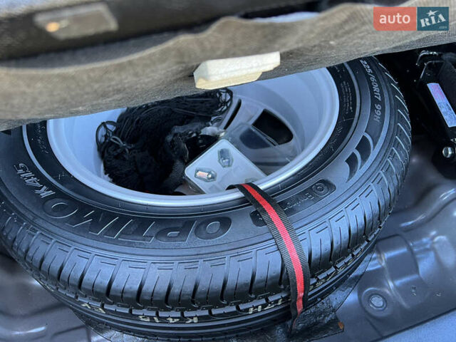 Коричневый Хендай их35, объемом двигателя 2 л и пробегом 184 тыс. км за 16450 $, фото 8 на Automoto.ua