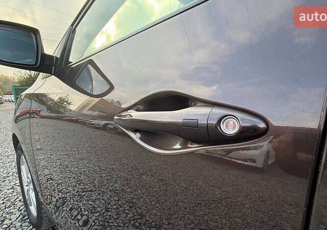 Коричневый Хендай их35, объемом двигателя 2 л и пробегом 216 тыс. км за 13900 $, фото 14 на Automoto.ua