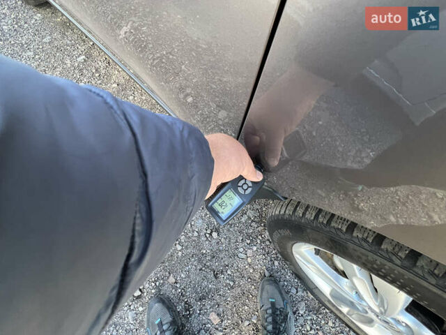 Коричневый Хендай их35, объемом двигателя 2 л и пробегом 184 тыс. км за 16450 $, фото 51 на Automoto.ua