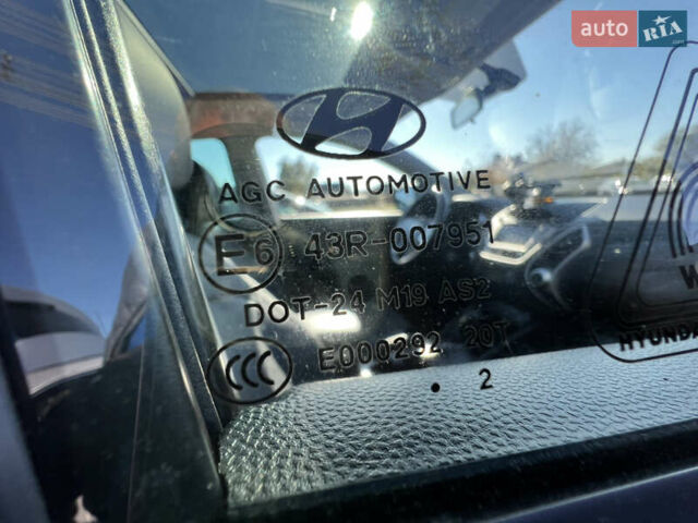 Коричневый Хендай их35, объемом двигателя 2 л и пробегом 184 тыс. км за 16450 $, фото 34 на Automoto.ua
