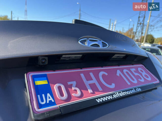 Коричневый Хендай их35, объемом двигателя 2 л и пробегом 184 тыс. км за 16450 $, фото 9 на Automoto.ua