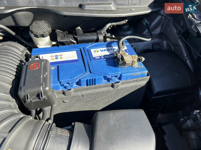 Коричневый Хендай их35, объемом двигателя 2 л и пробегом 184 тыс. км за 16450 $, фото 25 на Automoto.ua