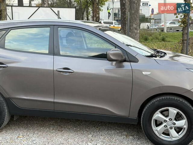 Хендай их35 2013 в Стрые на Automoto.ua Коричневый Хендай их35, объемом двигателя 1.7 л и пробегом 218 тыс. км за 12700 $, фото 21 на Automoto.ua