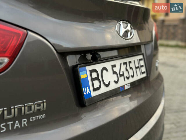 Коричневый Хендай их35, объемом двигателя 1.7 л и пробегом 217 тыс. км за 12499 $, фото 25 на Automoto.ua