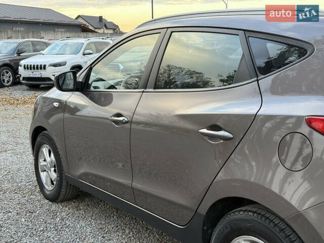 Хендай их35 2013 в Стрые на Automoto.ua Коричневый Хендай их35, объемом двигателя 1.7 л и пробегом 218 тыс. км за 12700 $, фото 7 на Automoto.ua